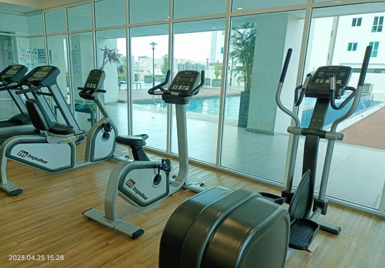 City Town 2-6 Pax Beautiful View Cozy Condo, Jelutong, Georgetown, Centre Heart Of Penang Island, Near Highway Komtar Gurney Luaran gambar